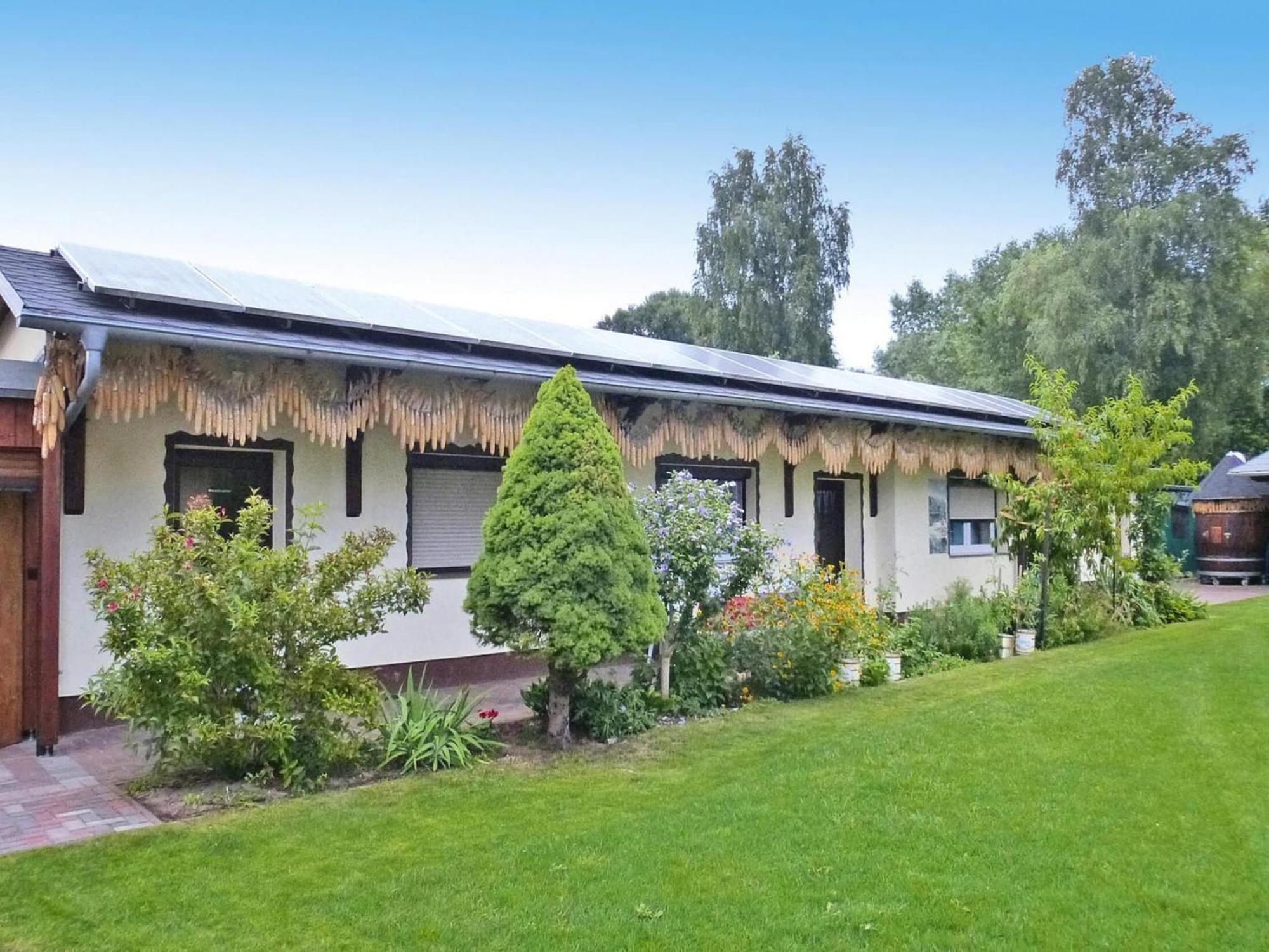 Bungalow In L Bben With A Terrace Lübben Exteriér fotografie
